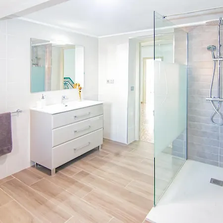 Ca Miquel Nyaraló *